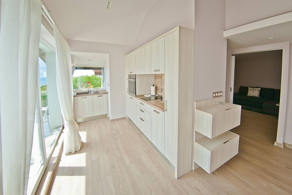 panoramic apartment, sea view | private kitchen