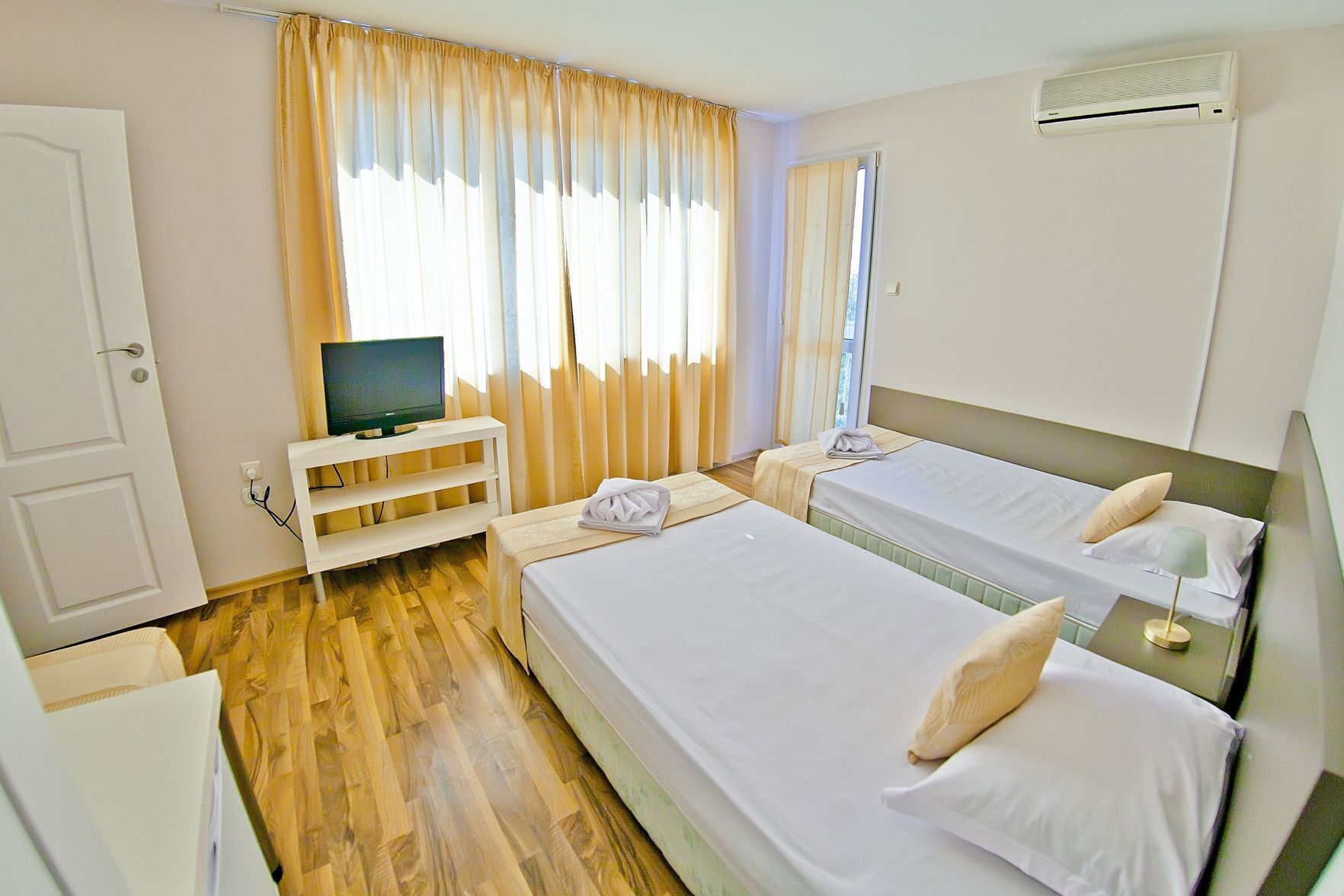 Minibar, blackout drapes, soundproofing, iron/ironing board