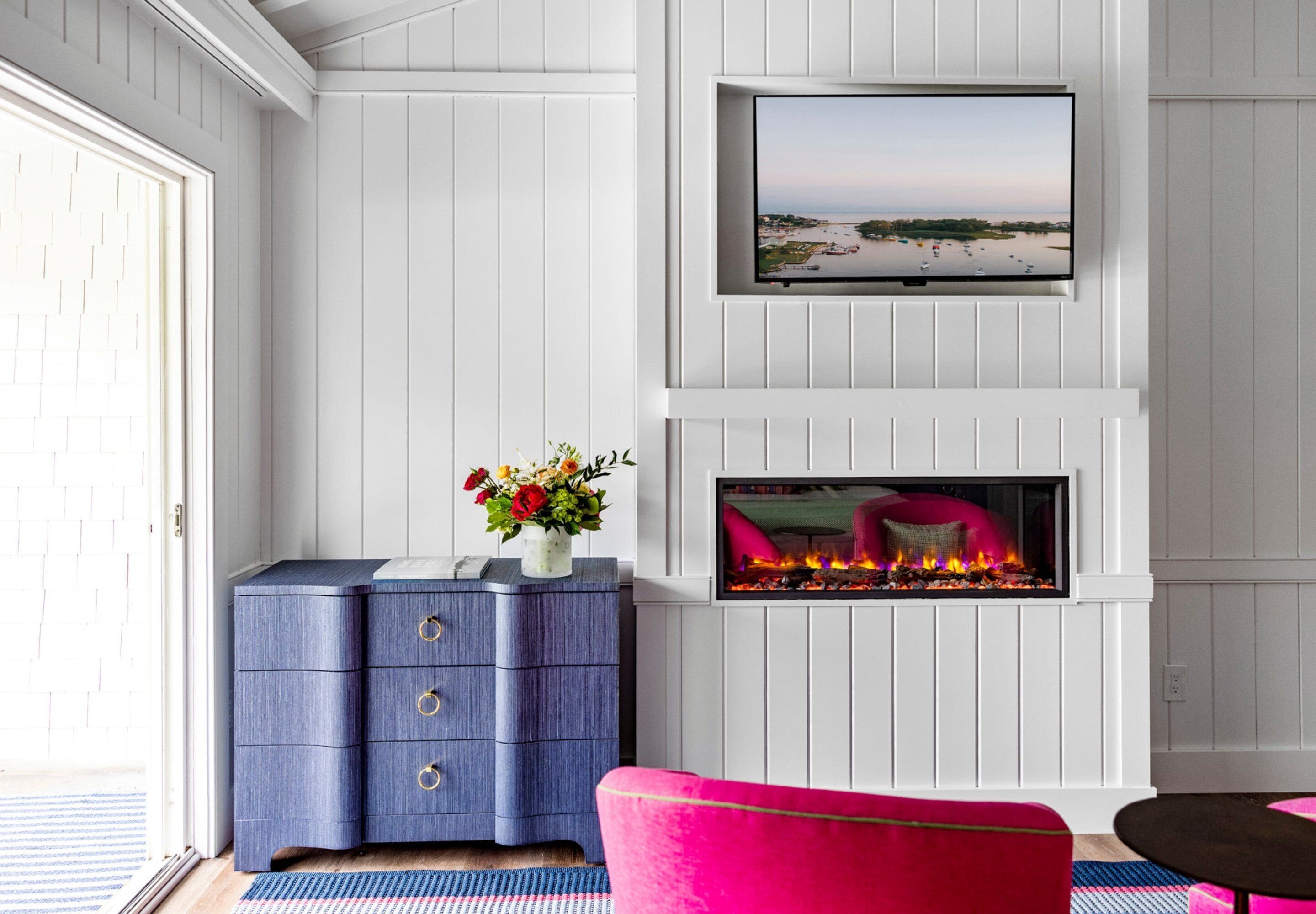 premium bedding, down duvets, pillow-top beds, in-room safe