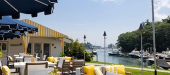 Yachtsman Hotel & Marina Club