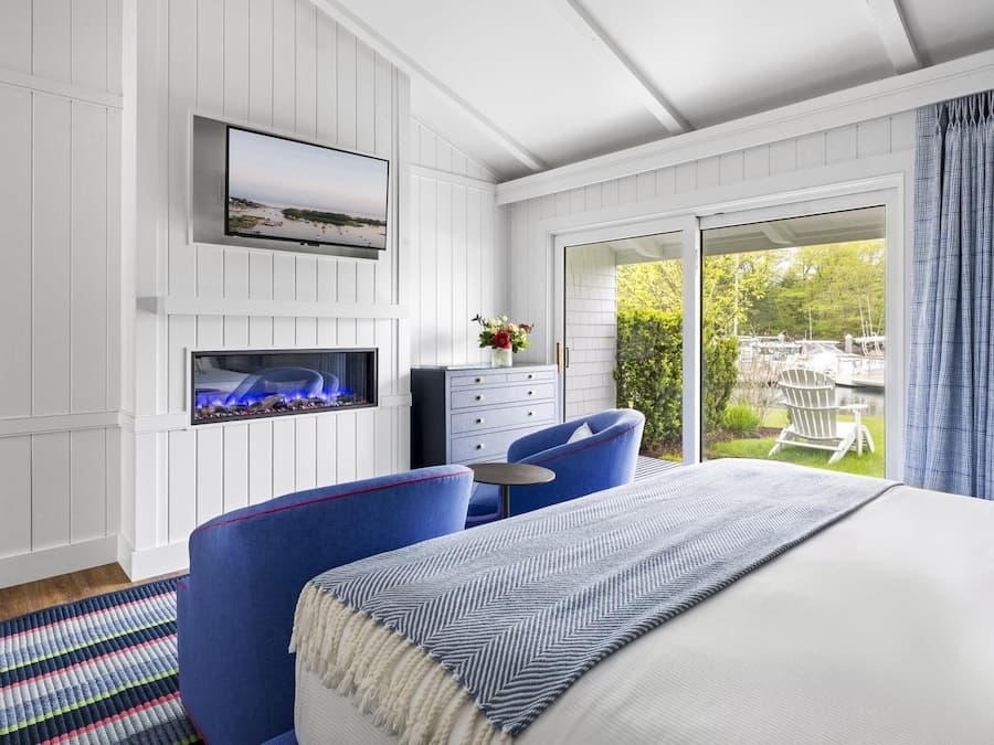 Roupas de cama premium, edredons de pluma, camas com colchões pillow-top