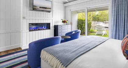 Yachtsman Hotel & Marina Club