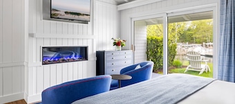 Yachtsman Hotel & Marina Club