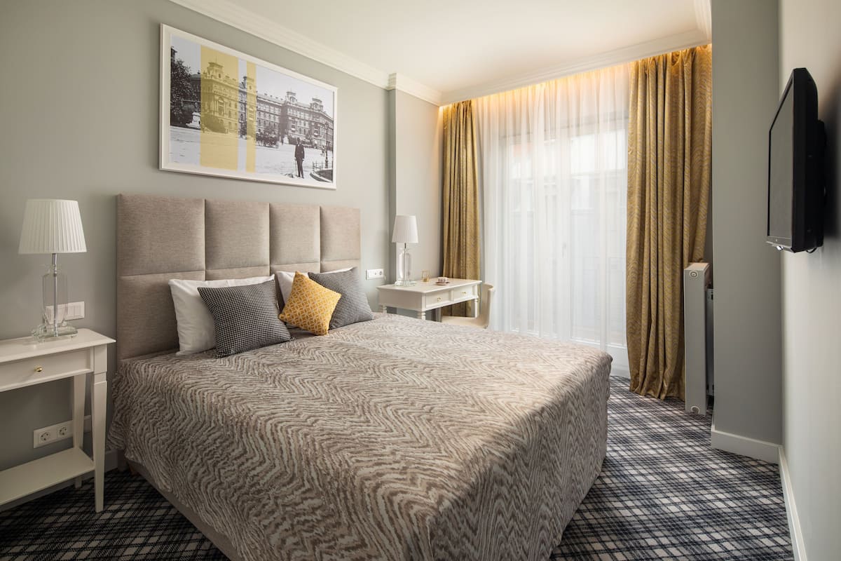1 bedroom, minibar, in-room safe, individually furnished