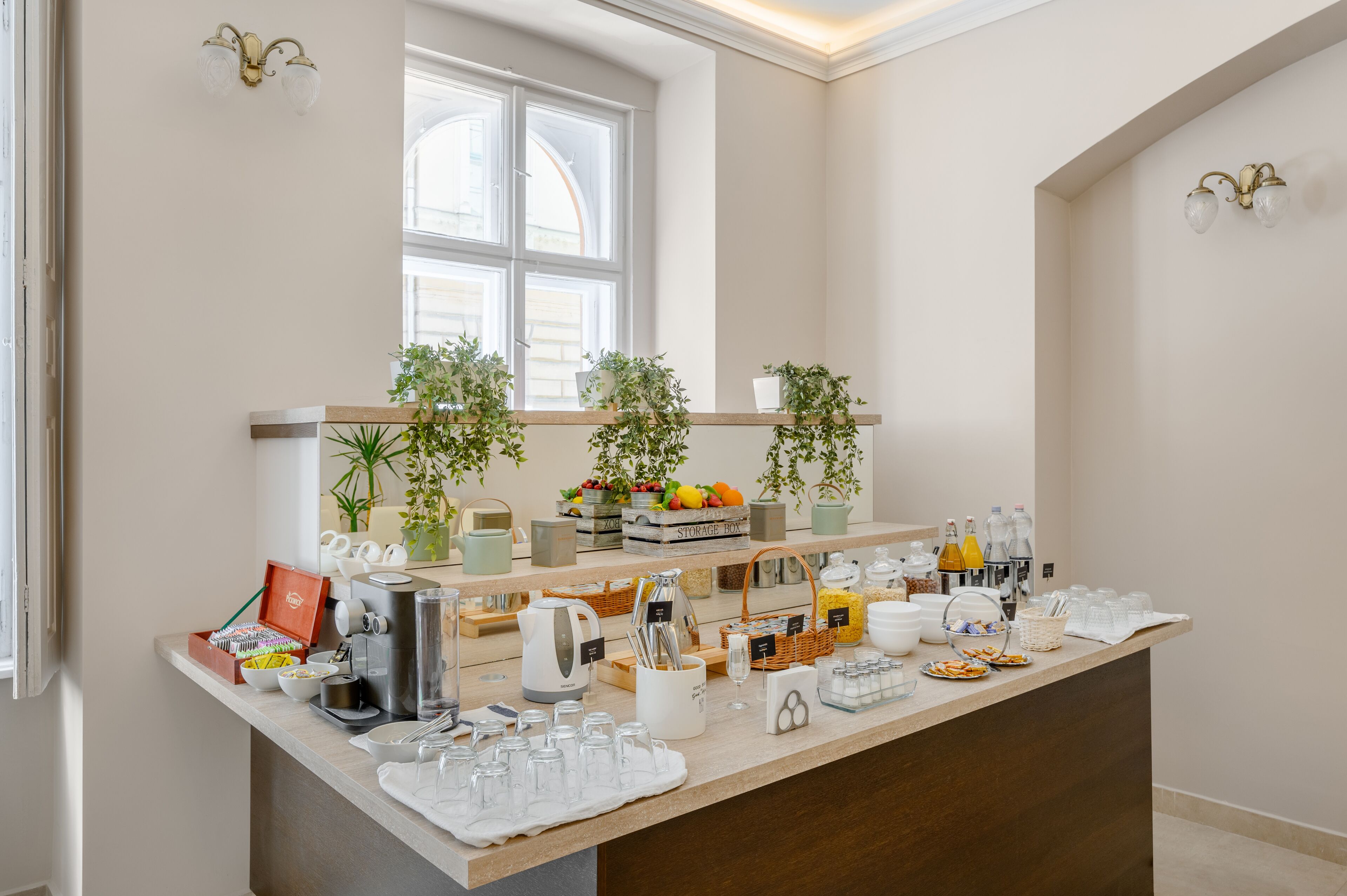 daily continental breakfast for a fee