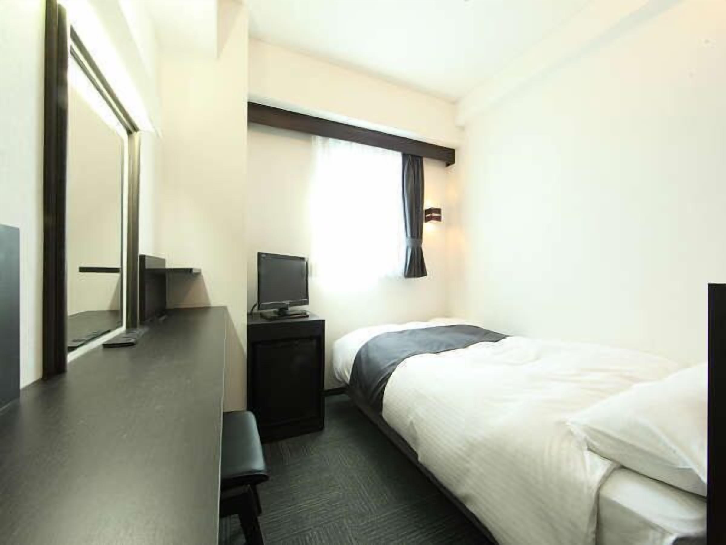 Edredones de plumas, escritorio, wifi gratis