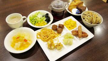 Daily buffet breakfast for a fee