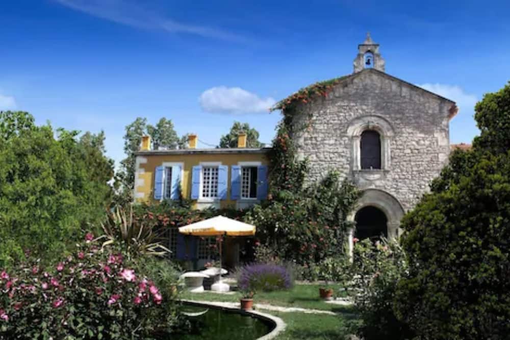 Hotel du Mas de la Chapelle