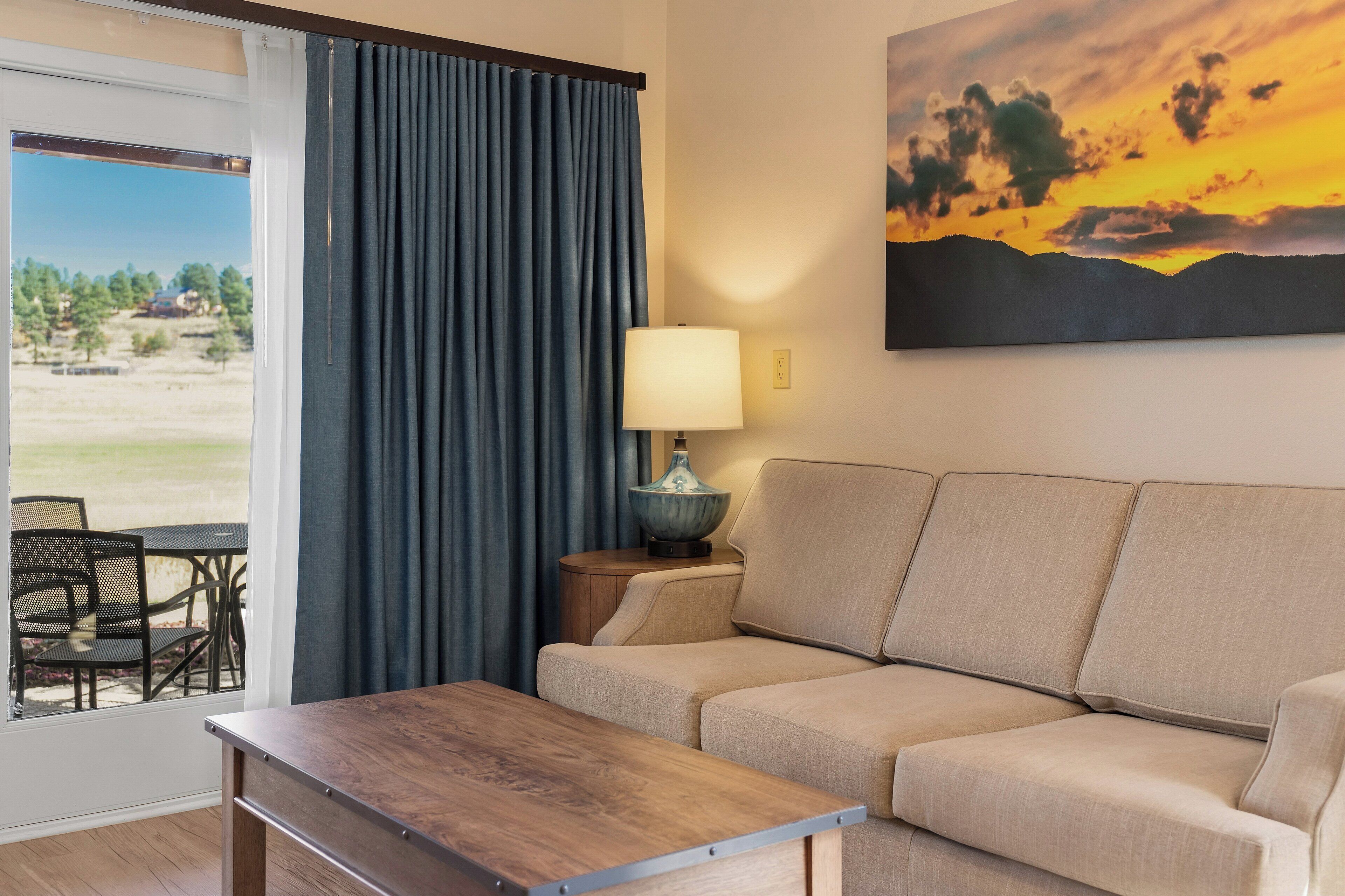 32-inch flat-screen tv with cable channels, tv