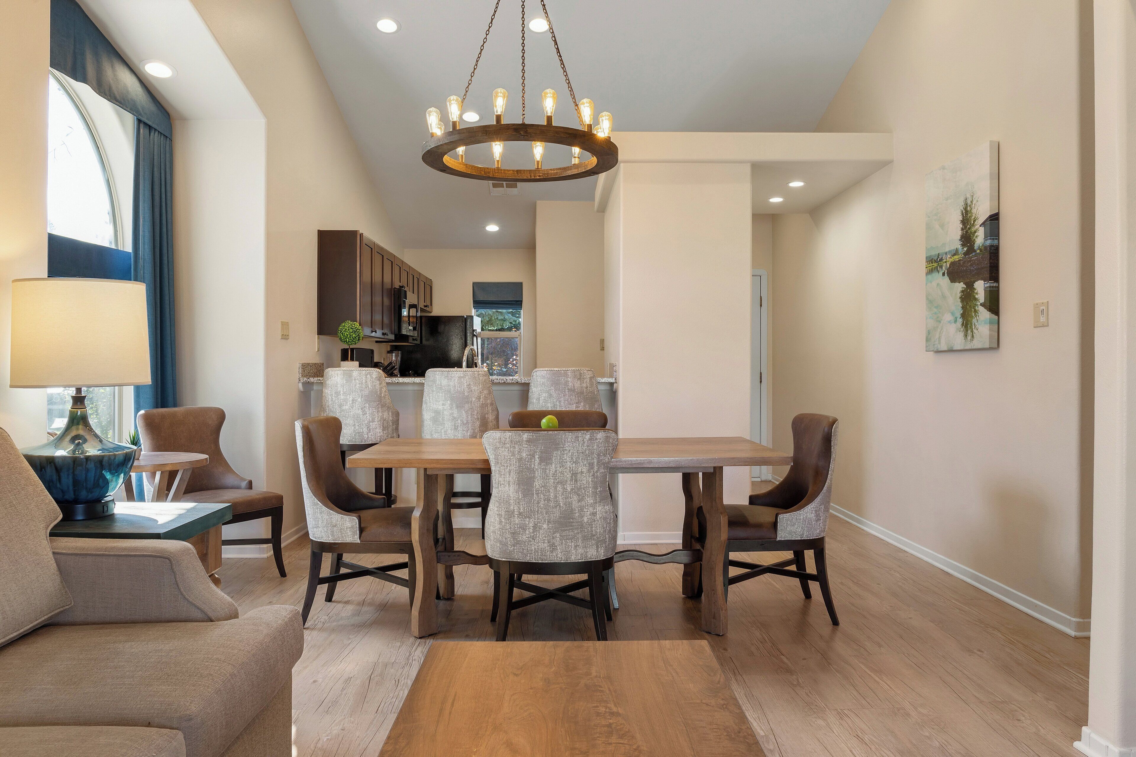 standard condo, 1 bedroom | in-room dining