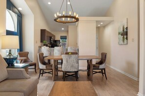 In-room dining - Club Wyndham Pagosa (Pagosa Springs)