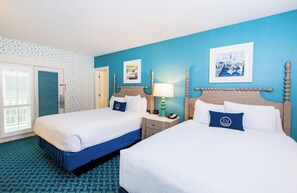 傳統客房, 2 張加大雙人床, 泳池景觀 | 高級寢具、舒適加層、客房內保險箱、熨斗/熨衣板