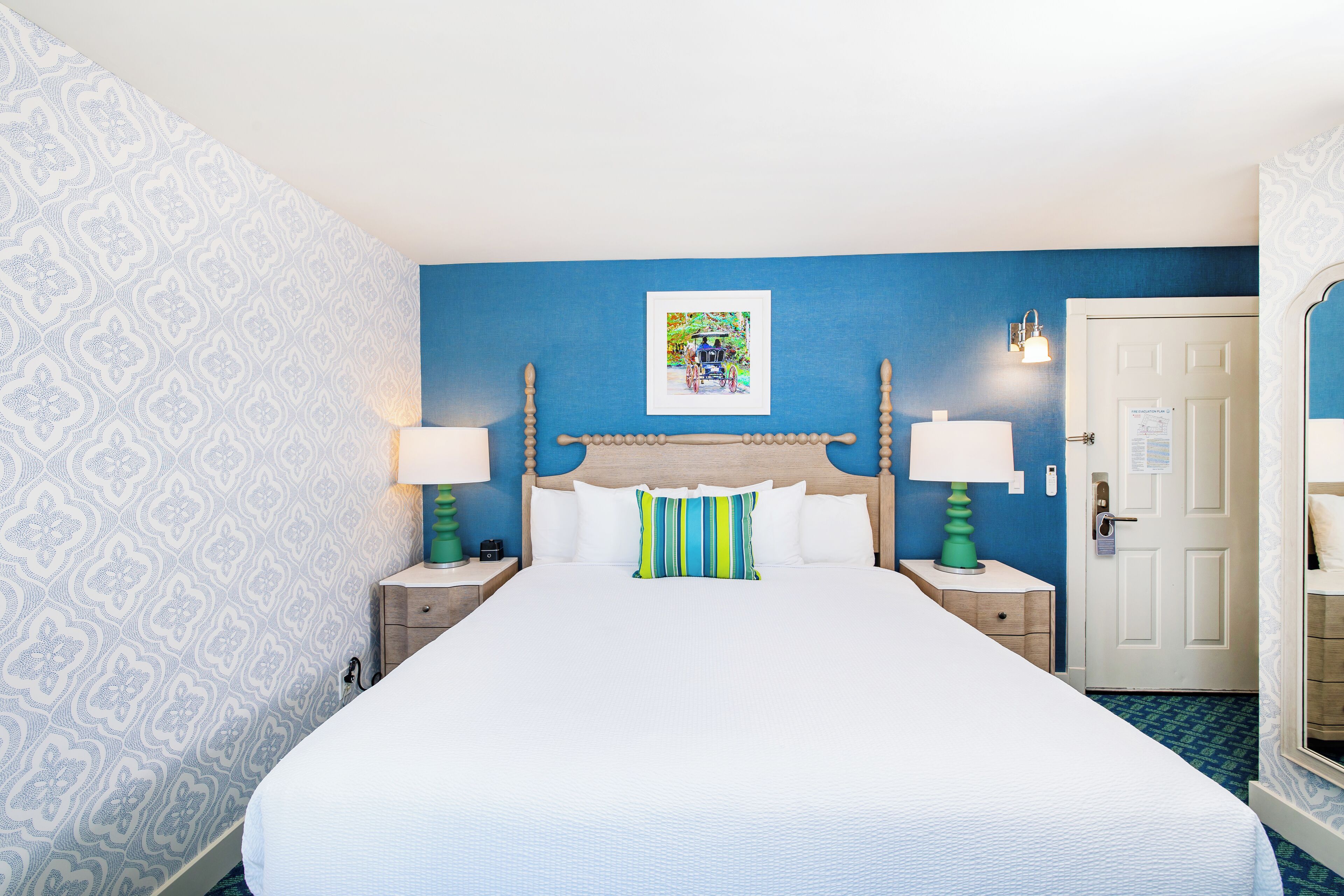 高級寢具、舒適加層、客房內保險箱、熨斗/熨衣板