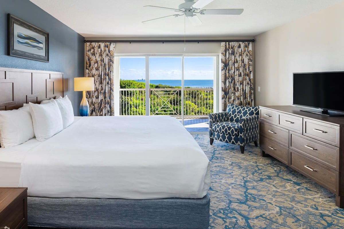 Habitación, 2 habitaciones, para no fumadores, frente al océano | Caja de seguridad en la habitación y cortinas blackout