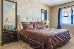 Condo, 2 Bedrooms, 2 Bathrooms, Sea Facing