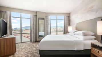 1 bedroom, in-room safe, desk, iron/ironing board