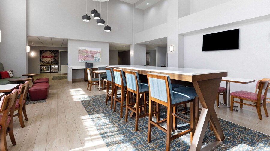 Hampton Inn & Suites Dothan