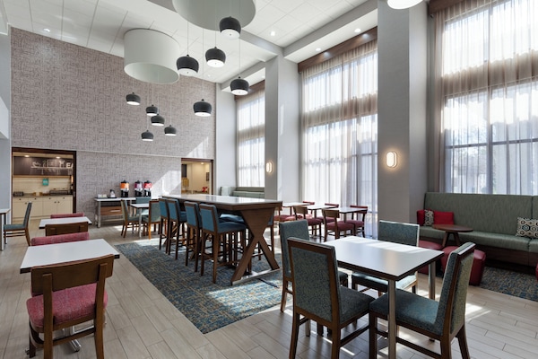 Desayuno para llevar incluido todos los días