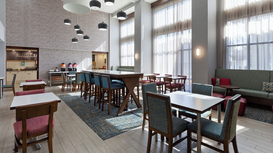 Hampton Inn & Suites Dothan