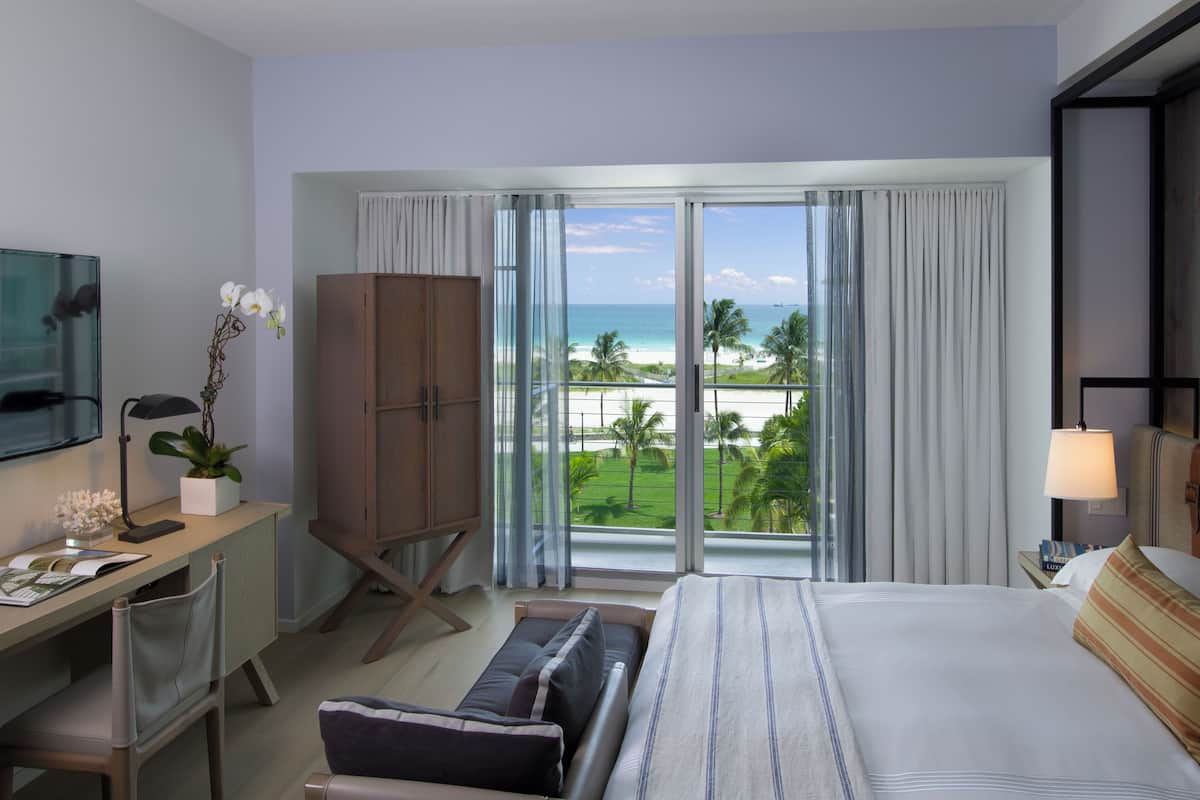 Premium bedding, minibar, in-room safe, desk