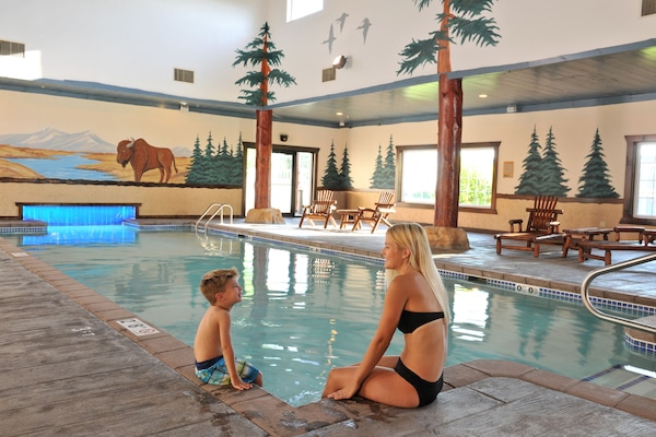 Innenpool, Außenpool