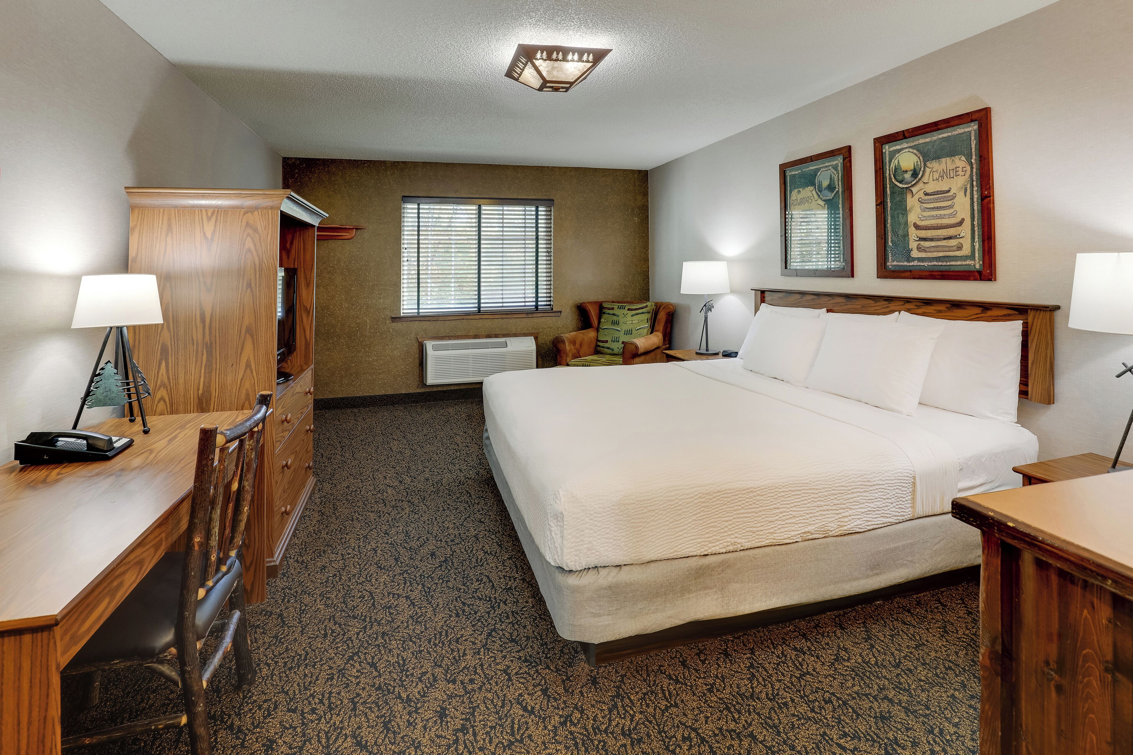 deluxe room, 1 king bed | premium bedding, pillow-top beds, desk, iron/ironing board