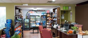 Cocomo Inn and Suites