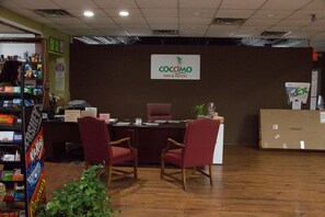 Lobby - Cocomo Inn and Suites (Moultrie)