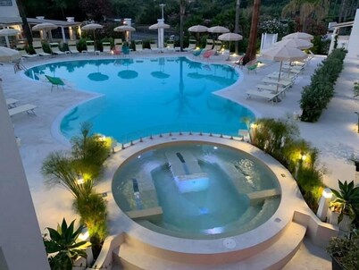 Les Sables Noirs & Spa