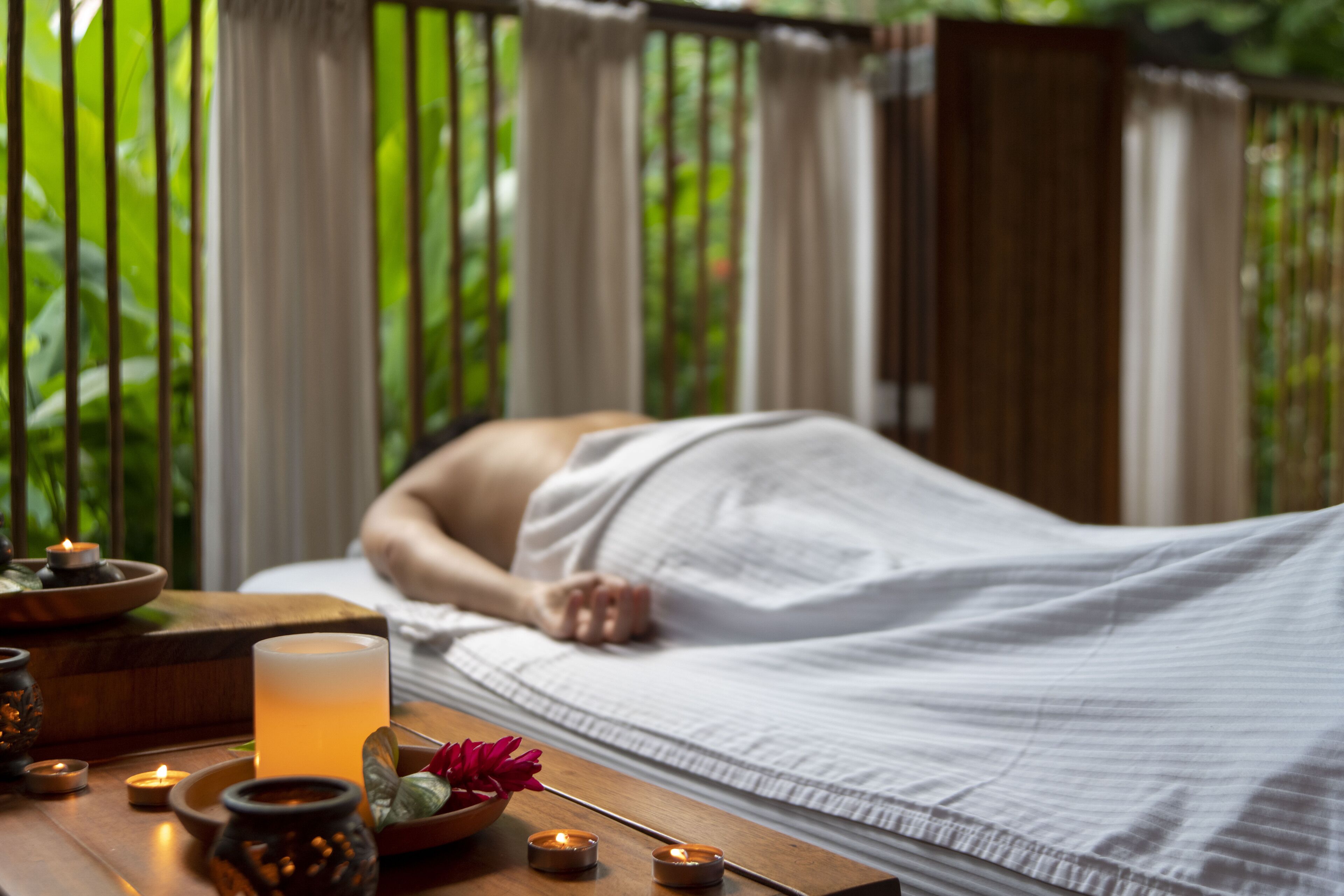 couples treatment room(s), body treatments, aromatherapy