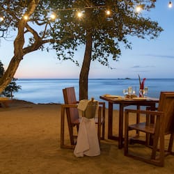 Breakfast, lunch, dinner served; international cuisine, beach views