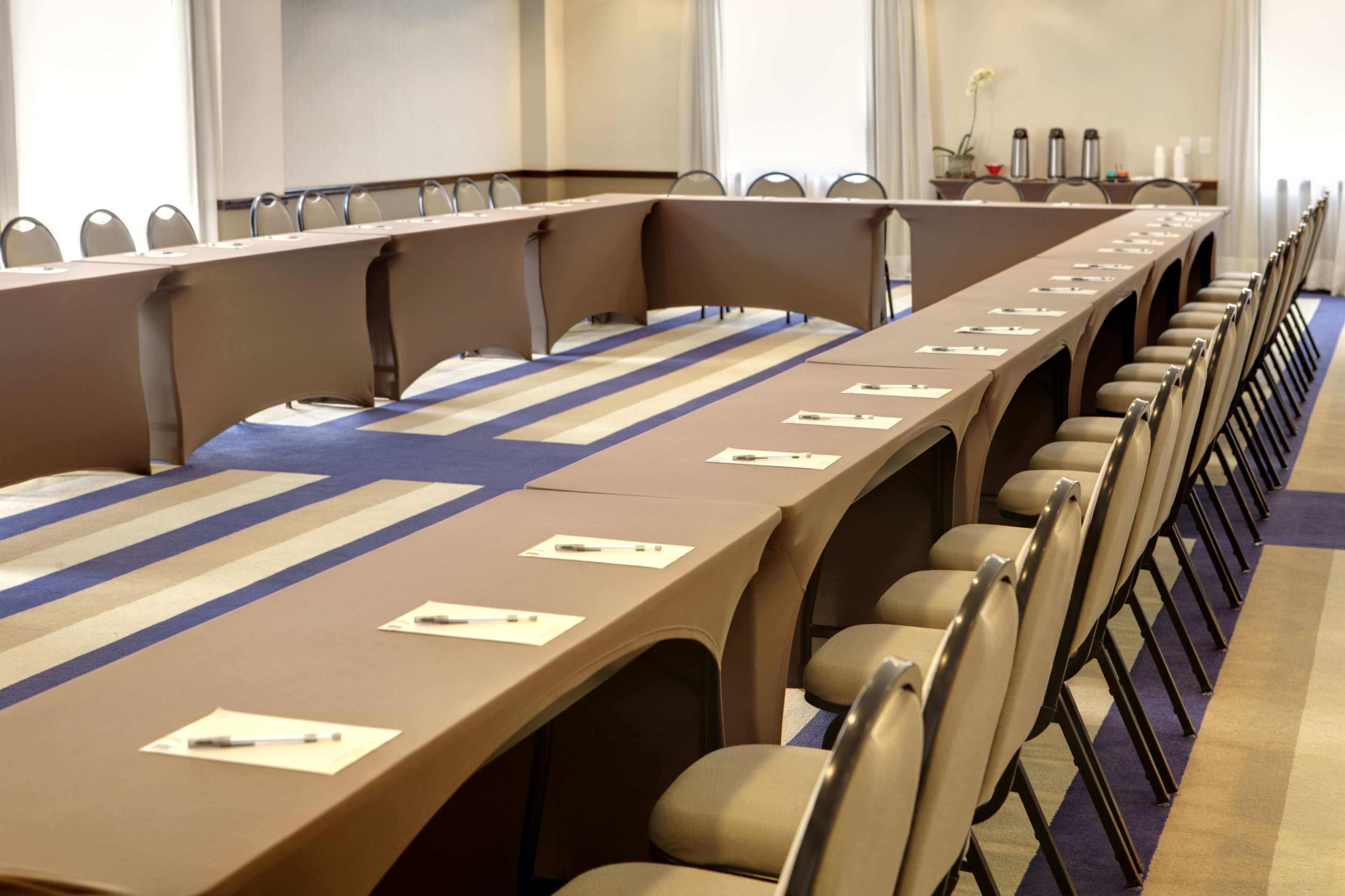 Foto - Quality Hotel Curitiba