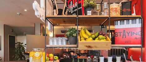 Daily buffet breakfast (EUR 9.50 per person)