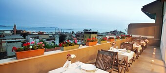 Sumengen Hotel