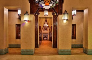 Bar (on property) - Riad Kniza (Marrakech)