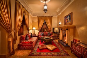 TV, DVD player - Riad Kniza (Marrakech)