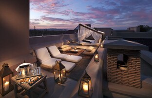 Large Harim | Terraza o patio