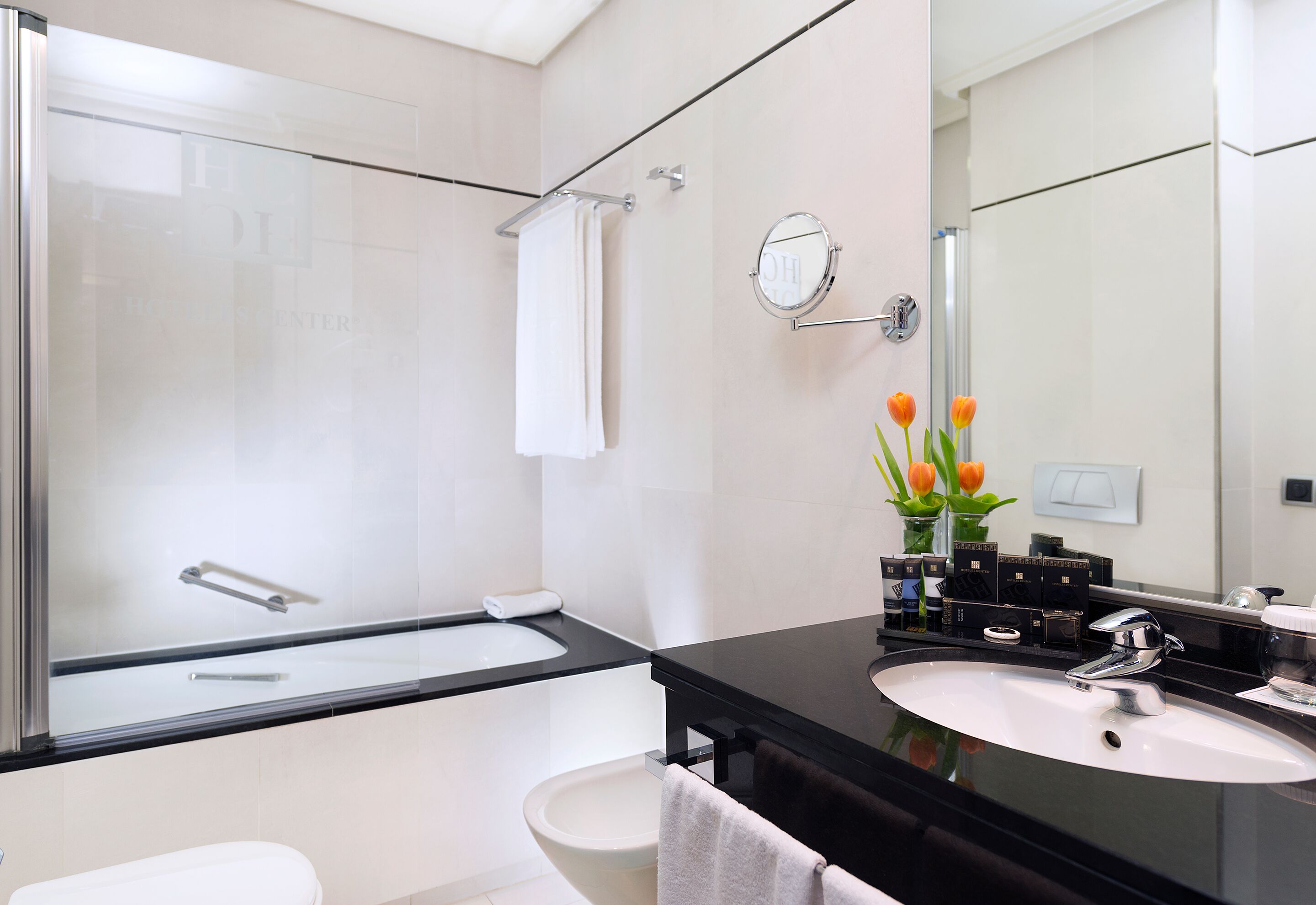 1 bedroom, minibar, in-room safe, desk