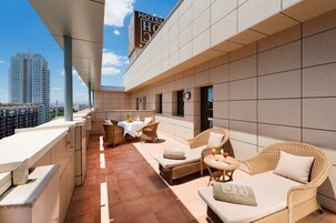 Habitación Deluxe, terraza | Terraza o patio