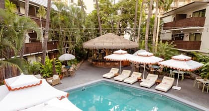 White Sands Hotel