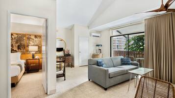 Suite, 1 kamar tidur (Bungalow) | 1 kamar tidur, brankas, dan didekorasi berbeda-beda