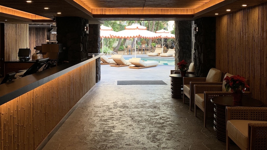White Sands Hotel