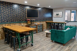 Lobby sitting area - The Fold Hotels Steamboat Springs (Steamboat Springs)