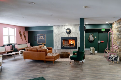 The Fold Hotels Steamboat Springs