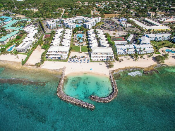 Aerial view - Sunset Cove (Seven Mile Beach)