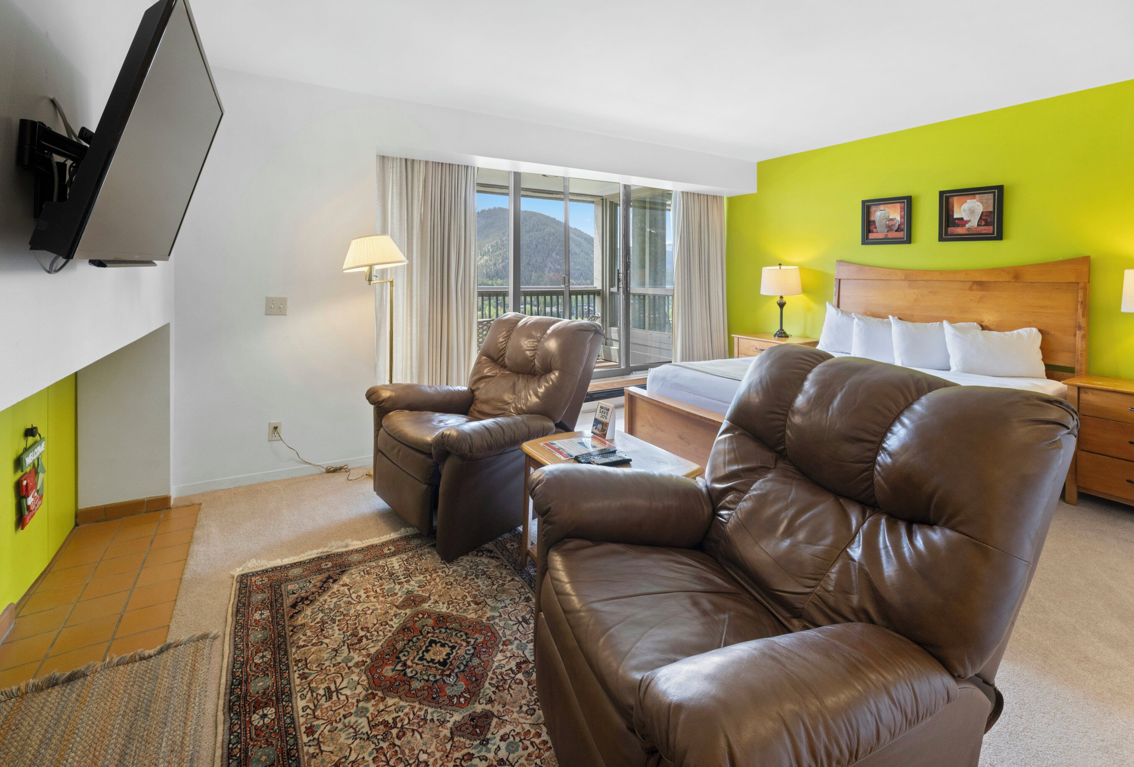 Studio (Condominium) | Oleskelualue | Televisio