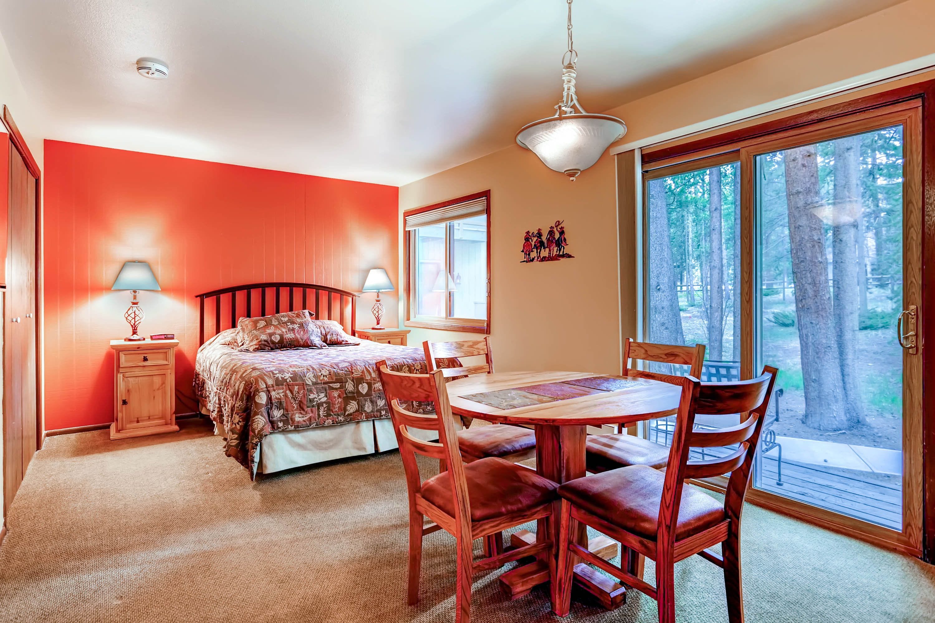 Studio (Condominium) | Individually decorated, individually furnished, iron/ironing board