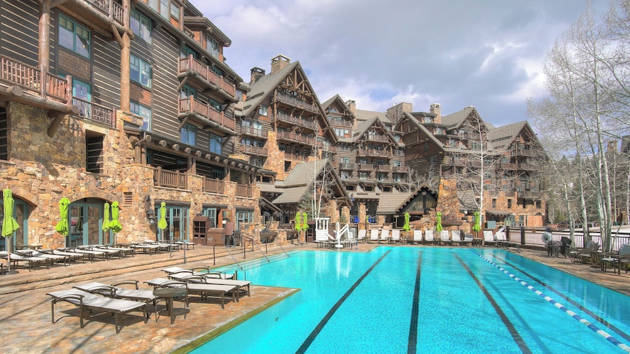 Bachelor Gulch Village