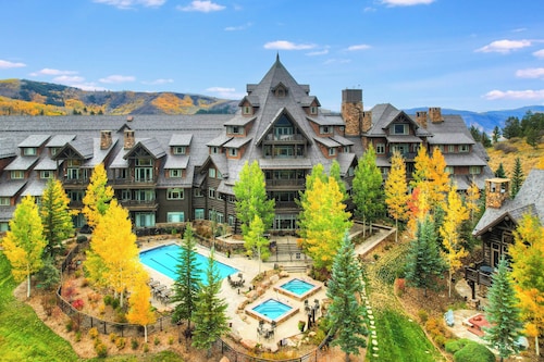Bachelor Gulch Village by Vail Resorts