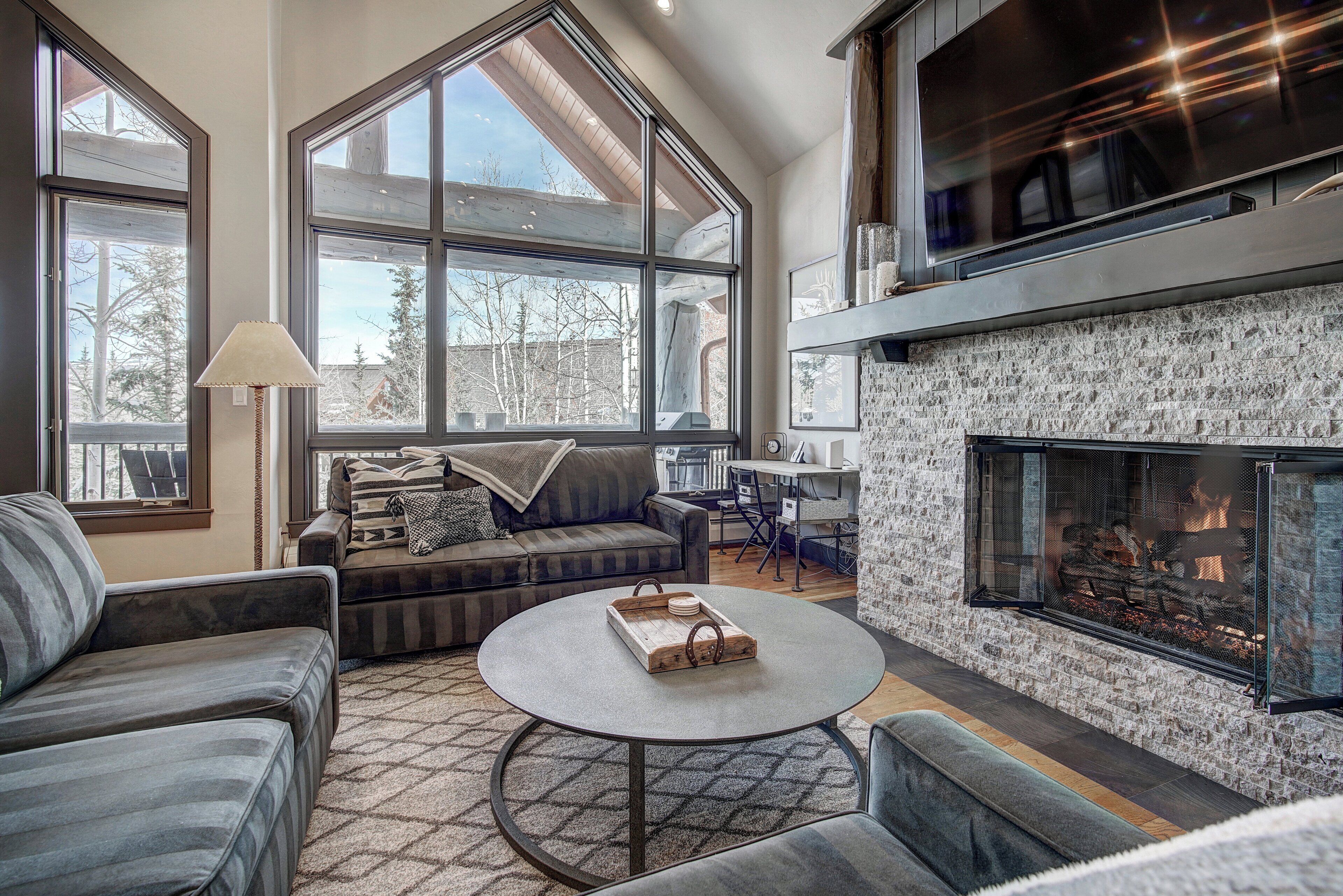 Condo, 3 Bedrooms (Bear Paw, Platinum, Loft) | Living area | TV, fireplace, DVD player